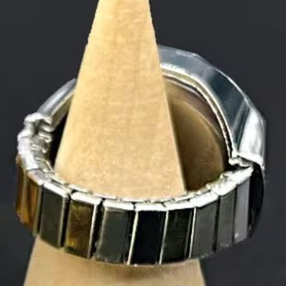 Ring Watch (Color: SILVER) - Picture 3 of 4
